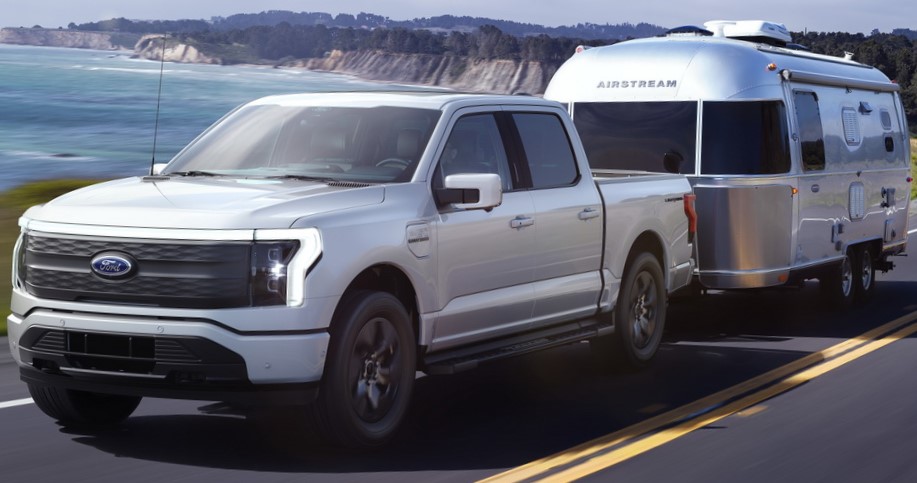 Ford Reveals F-150 Lightning with 300 Mile Range and $40k Starting Price