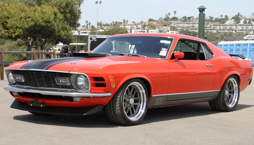 Ford Mustang Mach 1 Custom Fastback from 1970 with Love!