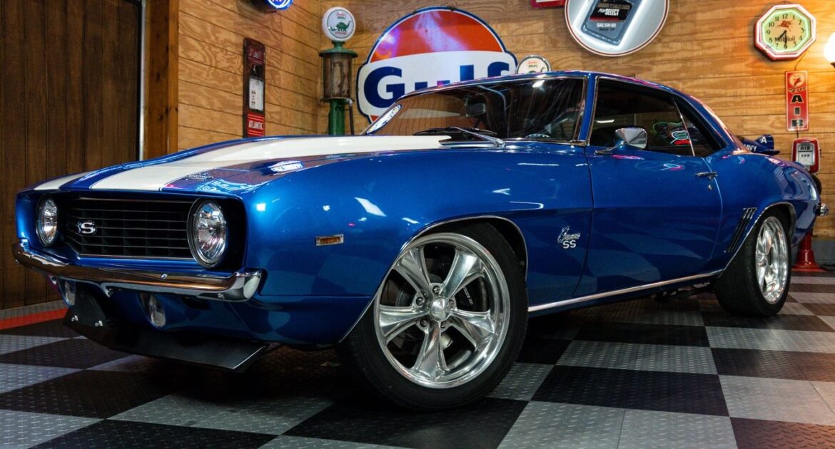 This ’69 Camaro with 572ci – 9.4L Engine Proves you Can’t Replace Displacement