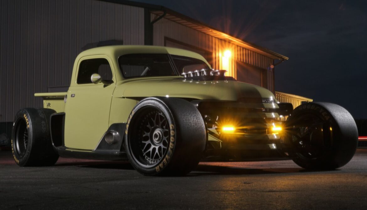 This 1000HP 1948 Chevy Truck by Ringbrothers took 10,000 hours to be Built